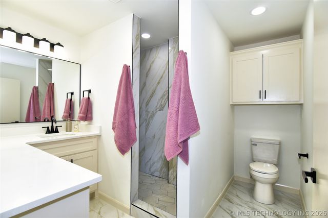 2419 Driftwood Drive, Claremore, OK 74017