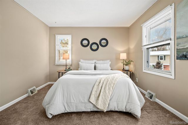 13339 Lake Point Boulevard, Van Buren Charter Township, MI 48111