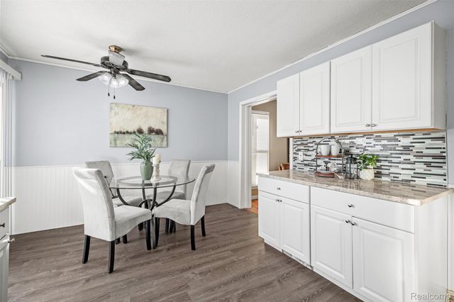 13339 Lake Point Boulevard, Van Buren Charter Township, MI 48111