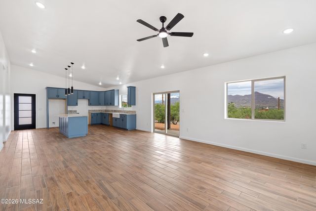 1229 Camino Gilberto, Rio Rico, AZ 85648