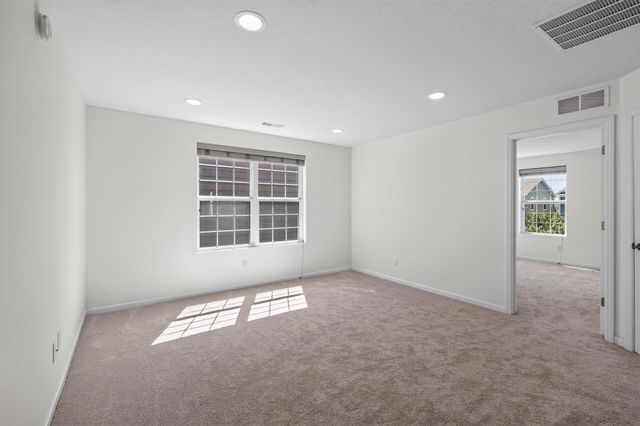 15637 Eddy Creek Way, Apple Valley, MN 55124