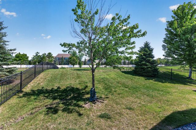 15637 Eddy Creek Way, Apple Valley, MN 55124