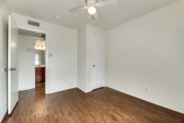 106 E Cedar Street 12, Arlington, TX 76011