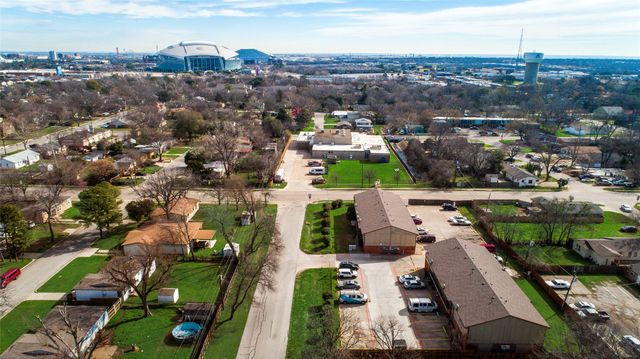 106 E Cedar Street 12, Arlington, TX 76011