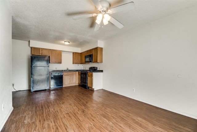 106 E Cedar Street 12, Arlington, TX 76011