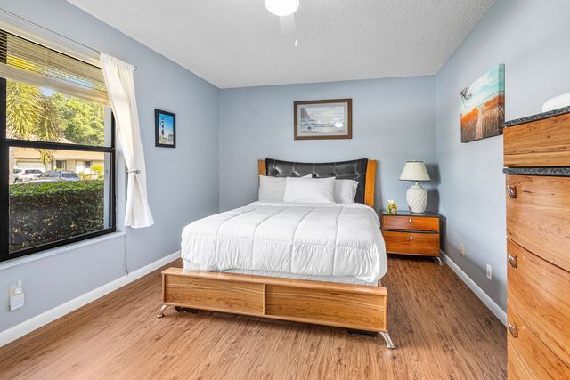 6166 Brandon Street, Palm Beach Gardens, FL 33418