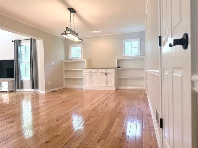 1060 Crabapple Trace, Alpharetta, GA 30004