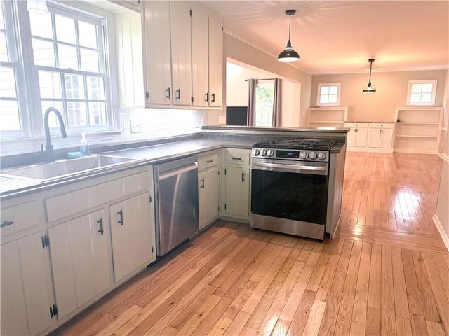 1060 Crabapple Trace, Alpharetta, GA 30004