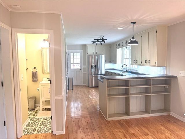 1060 Crabapple Trace, Alpharetta, GA 30004