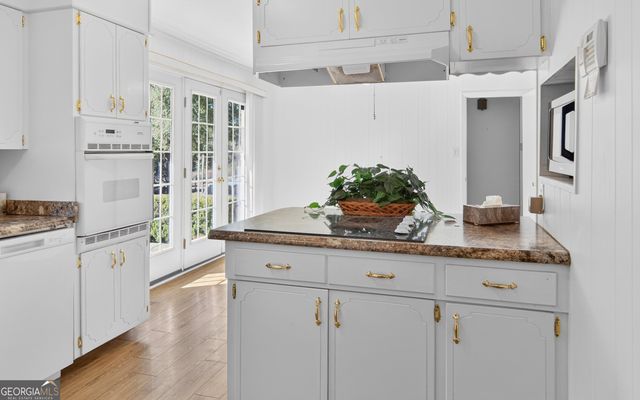 104 Azalea Lane, Reidsville, GA 30453