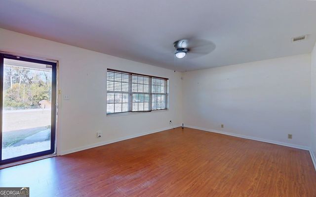 104 Azalea Lane, Reidsville, GA 30453