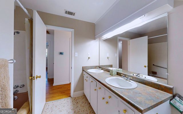 104 Azalea Lane, Reidsville, GA 30453