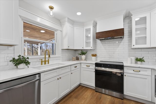 1640 Simpson Dr, Clarksville, TN 37043