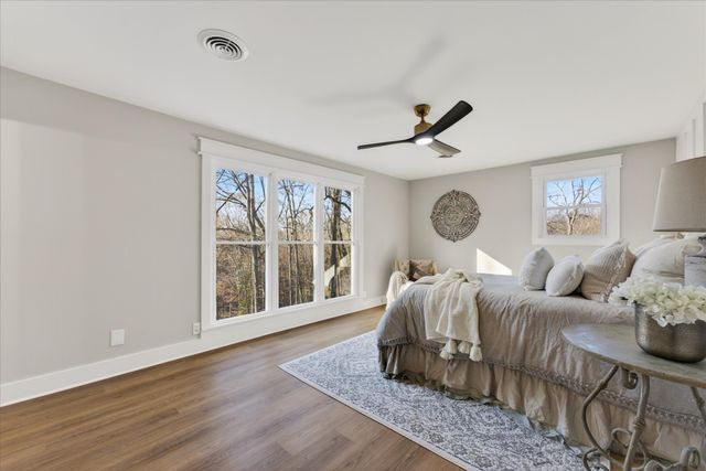 1640 Simpson Dr, Clarksville, TN 37043