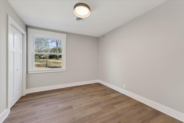 1640 Simpson Dr, Clarksville, TN 37043