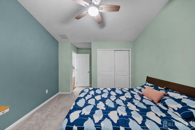 20 Hyacinth Lane, Monroe, NJ 08831