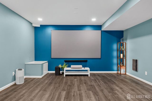 20 Hyacinth Lane, Monroe, NJ 08831