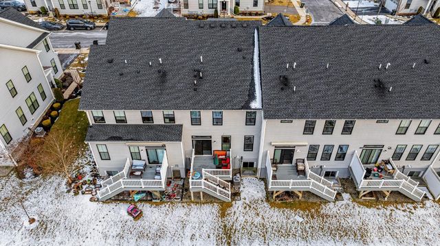 20 Hyacinth Lane, Monroe, NJ 08831