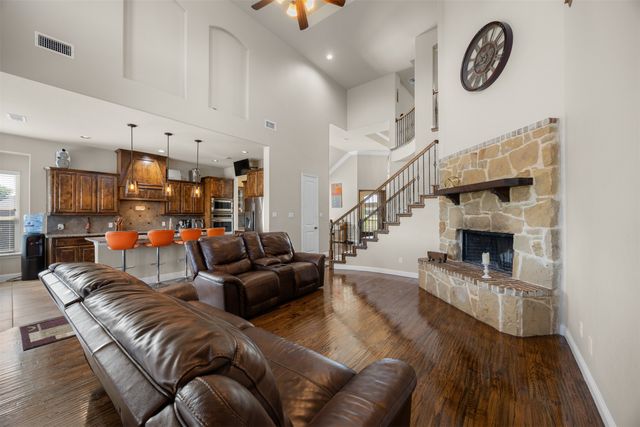 8871 Etta Court, Waxahachie, TX 75167