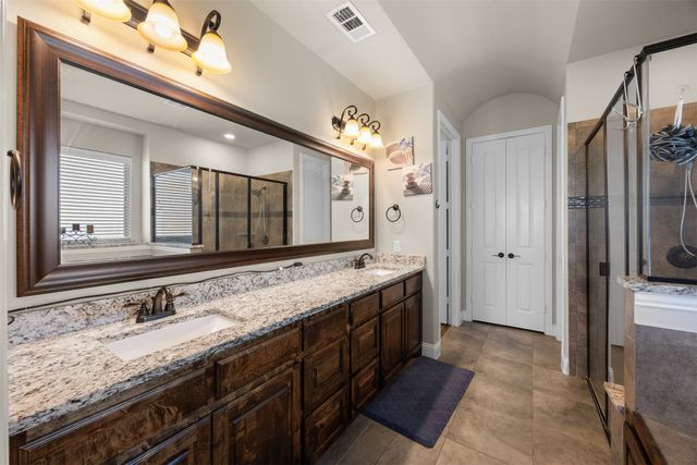 8871 Etta Court, Waxahachie, TX 75167