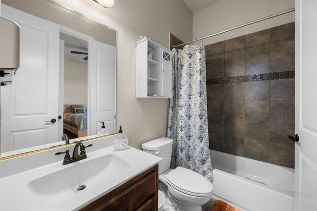 8871 Etta Court, Waxahachie, TX 75167