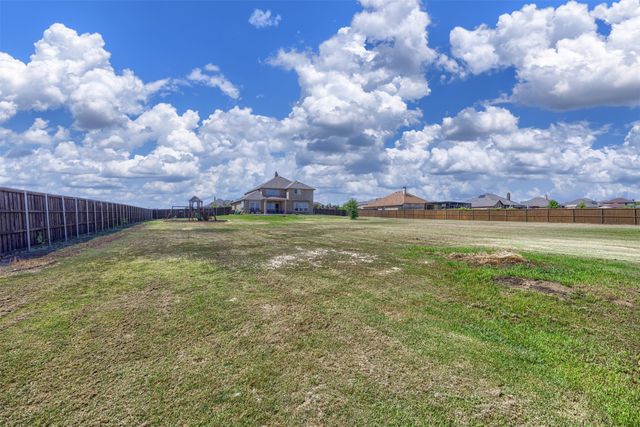 8871 Etta Court, Waxahachie, TX 75167