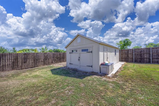 8871 Etta Court, Waxahachie, TX 75167