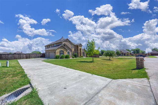 8871 Etta Court, Waxahachie, TX 75167
