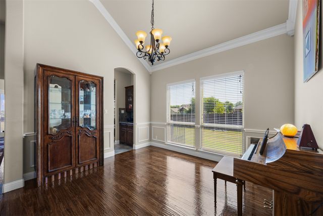 8871 Etta Court, Waxahachie, TX 75167