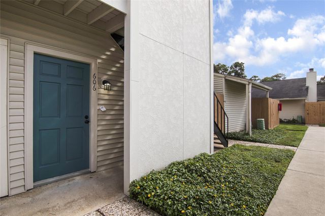 6401 Deihl Road 606, Houston, TX 77092