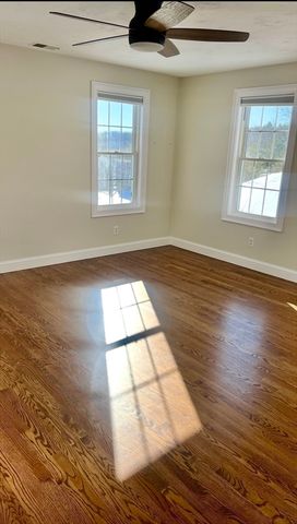 8 Vista Cir, Rutland, MA 01543