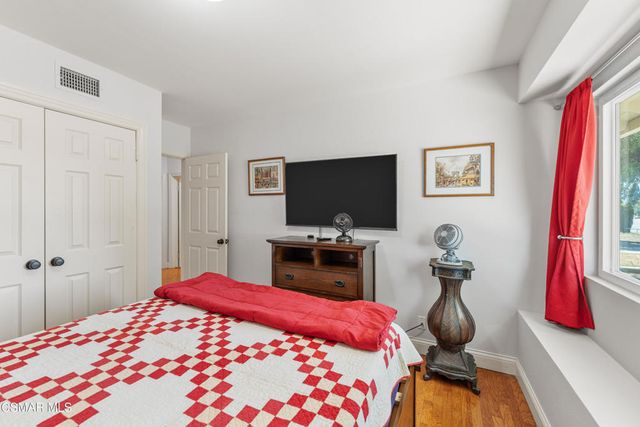 1782 Montgomery Road, Thousand Oaks, CA 91360