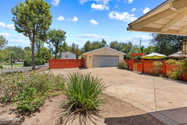 1782 Montgomery Road, Thousand Oaks, CA 91360