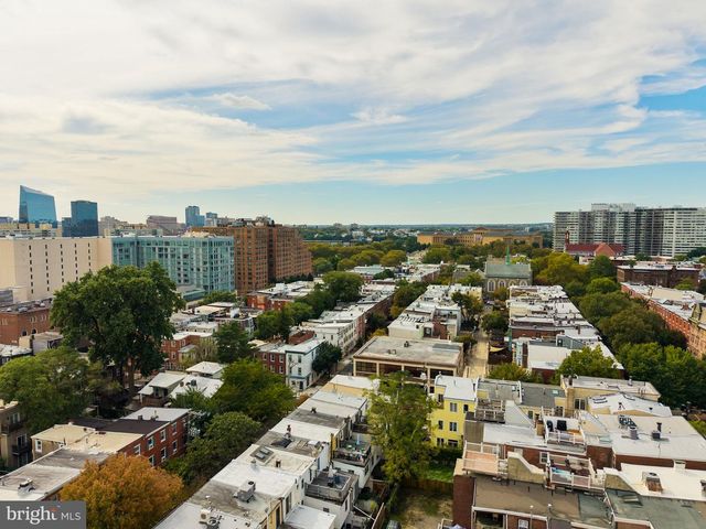 2111 SPRING GARDEN ST, Philadelphia, PA 19130