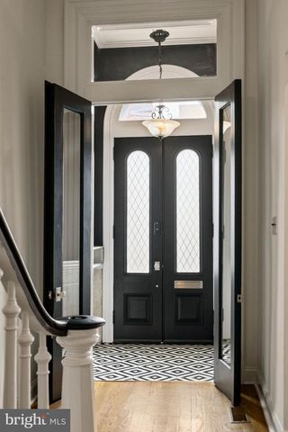 2111 SPRING GARDEN ST, Philadelphia, PA 19130