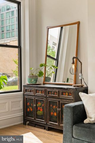 2111 SPRING GARDEN ST, Philadelphia, PA 19130