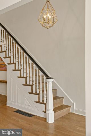 2111 SPRING GARDEN ST, Philadelphia, PA 19130