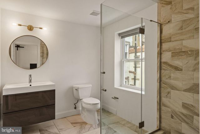 2111 SPRING GARDEN ST, Philadelphia, PA 19130