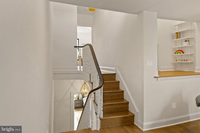 2111 SPRING GARDEN ST, Philadelphia, PA 19130