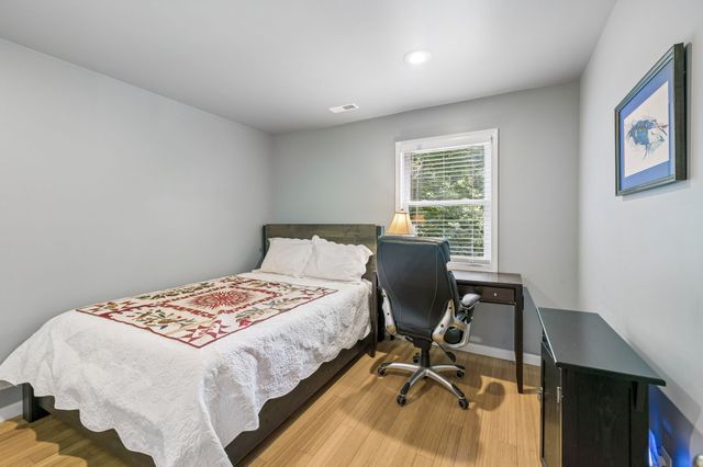 436 Sinclair Ln, Ashland City, TN 37015