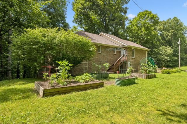 436 Sinclair Ln, Ashland City, TN 37015