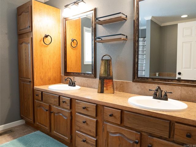 20 Pure Country Rd., Greers Ferry, AR 72067