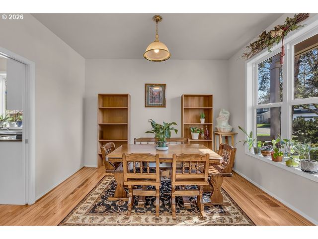 1224 Se 16TH Ave, Canby, OR 97013