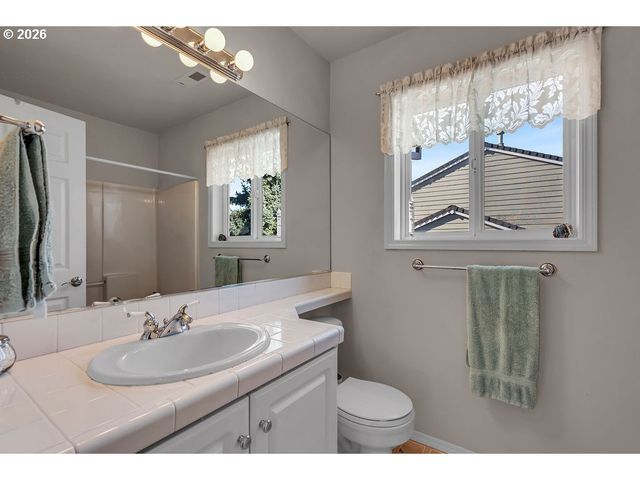 1224 Se 16TH Ave, Canby, OR 97013