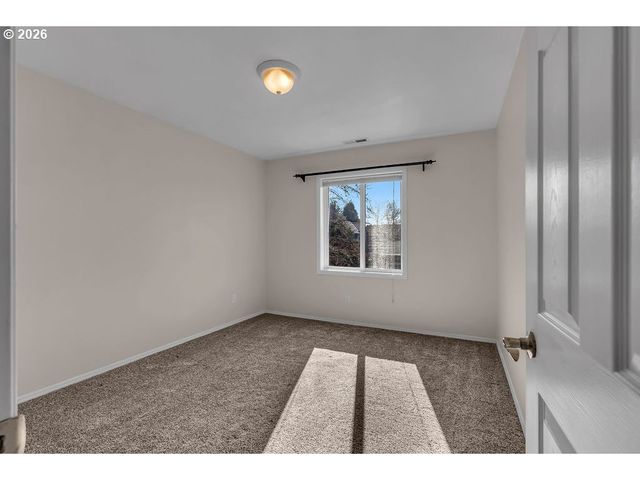 1224 Se 16TH Ave, Canby, OR 97013