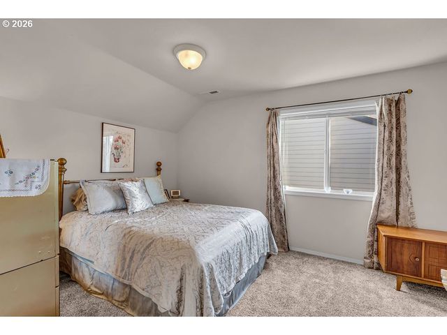 1224 Se 16TH Ave, Canby, OR 97013