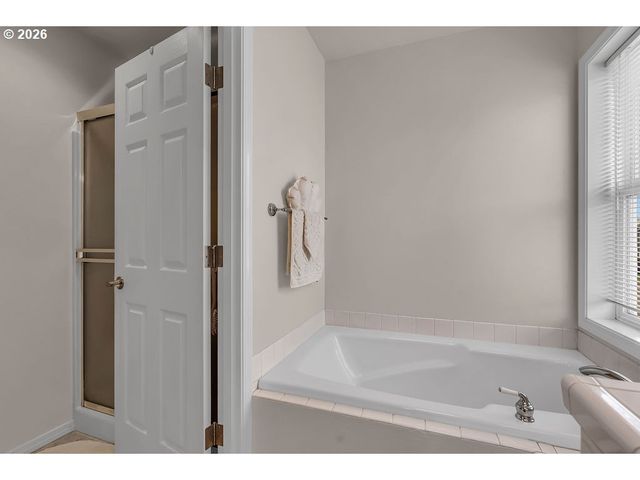 1224 Se 16TH Ave, Canby, OR 97013