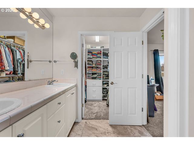 1224 Se 16TH Ave, Canby, OR 97013