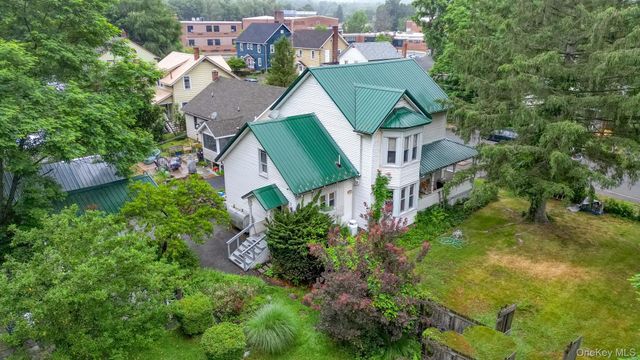 8 Bartlett Street, Ellenville, NY 12428