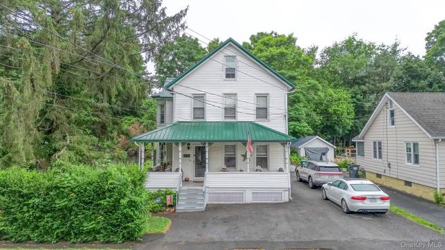 8 Bartlett Street, Ellenville, NY 12428